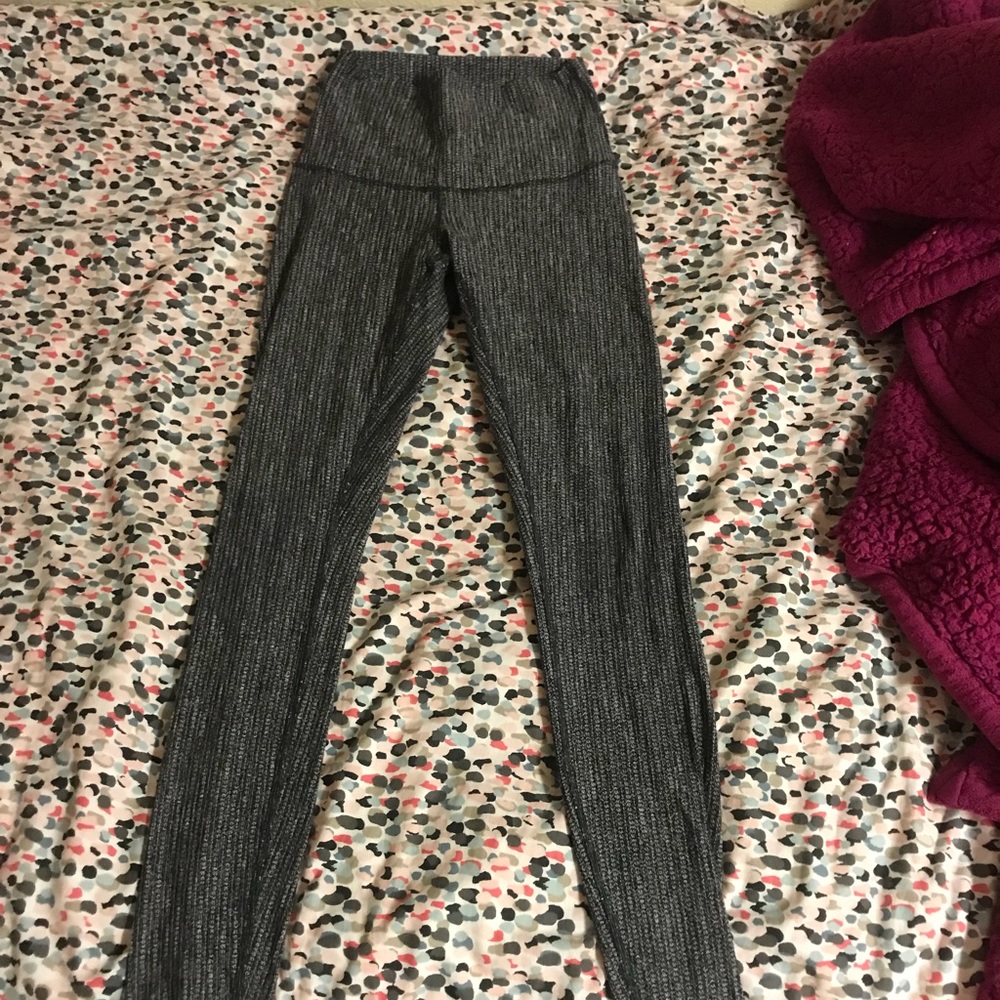 Lulu lemon leggings